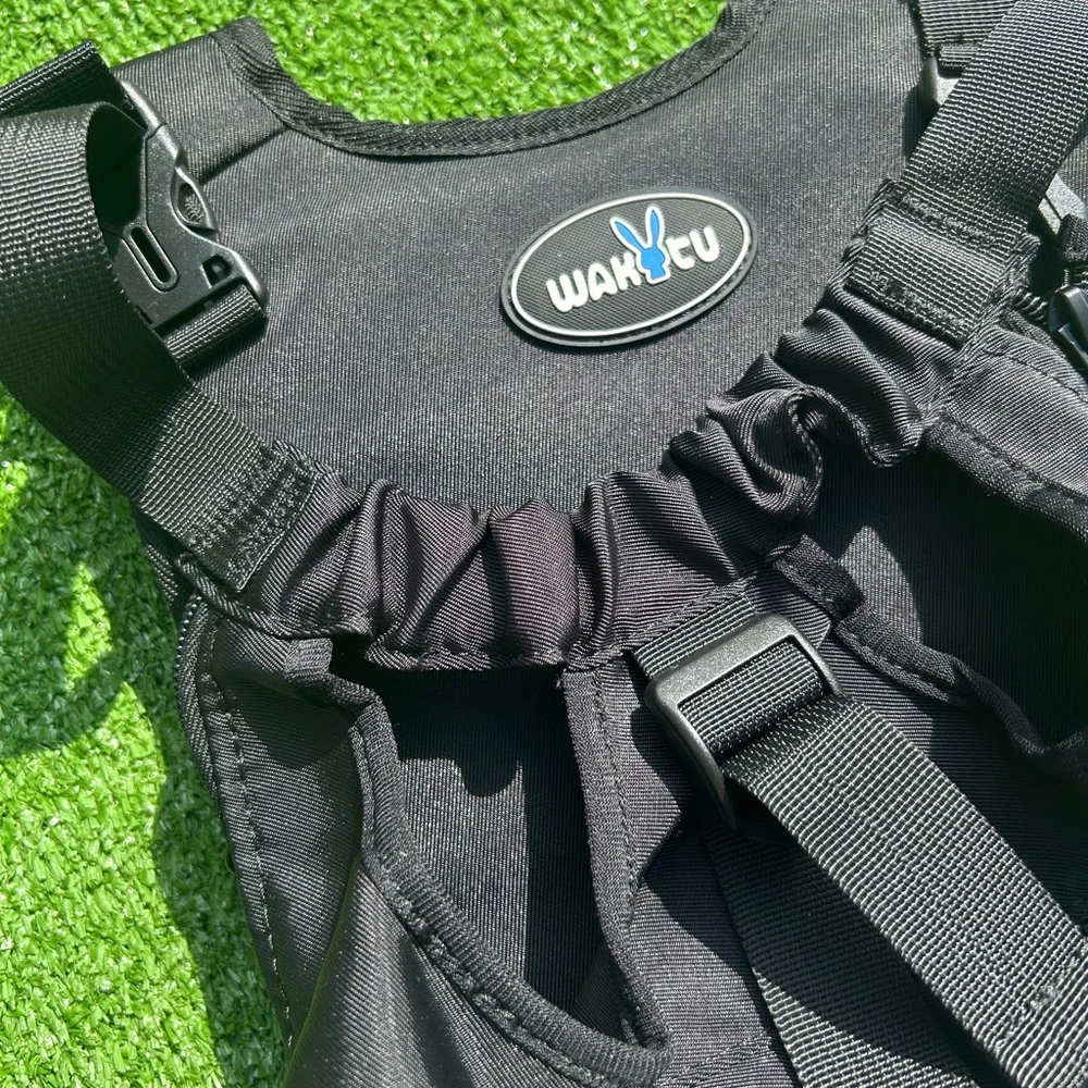 Wakytu 2.0 Dog Carrier Front Or Back Backpack Medium Black NWOT